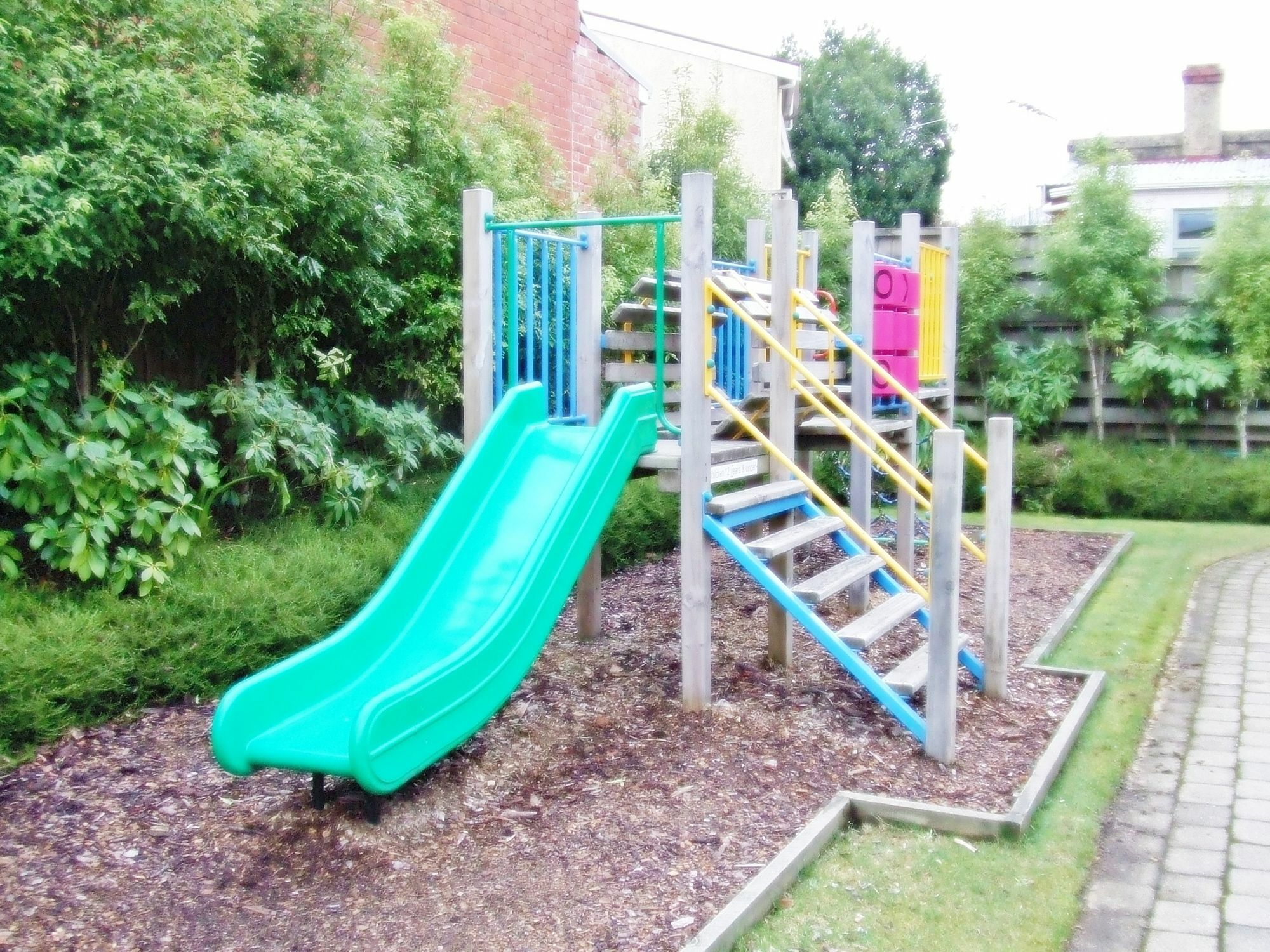 Woodlands And 3*